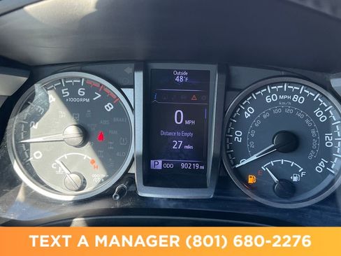 Used 2020 Toyota Tacoma TRD Sport w/ Technology Package AWD/4WD image 16