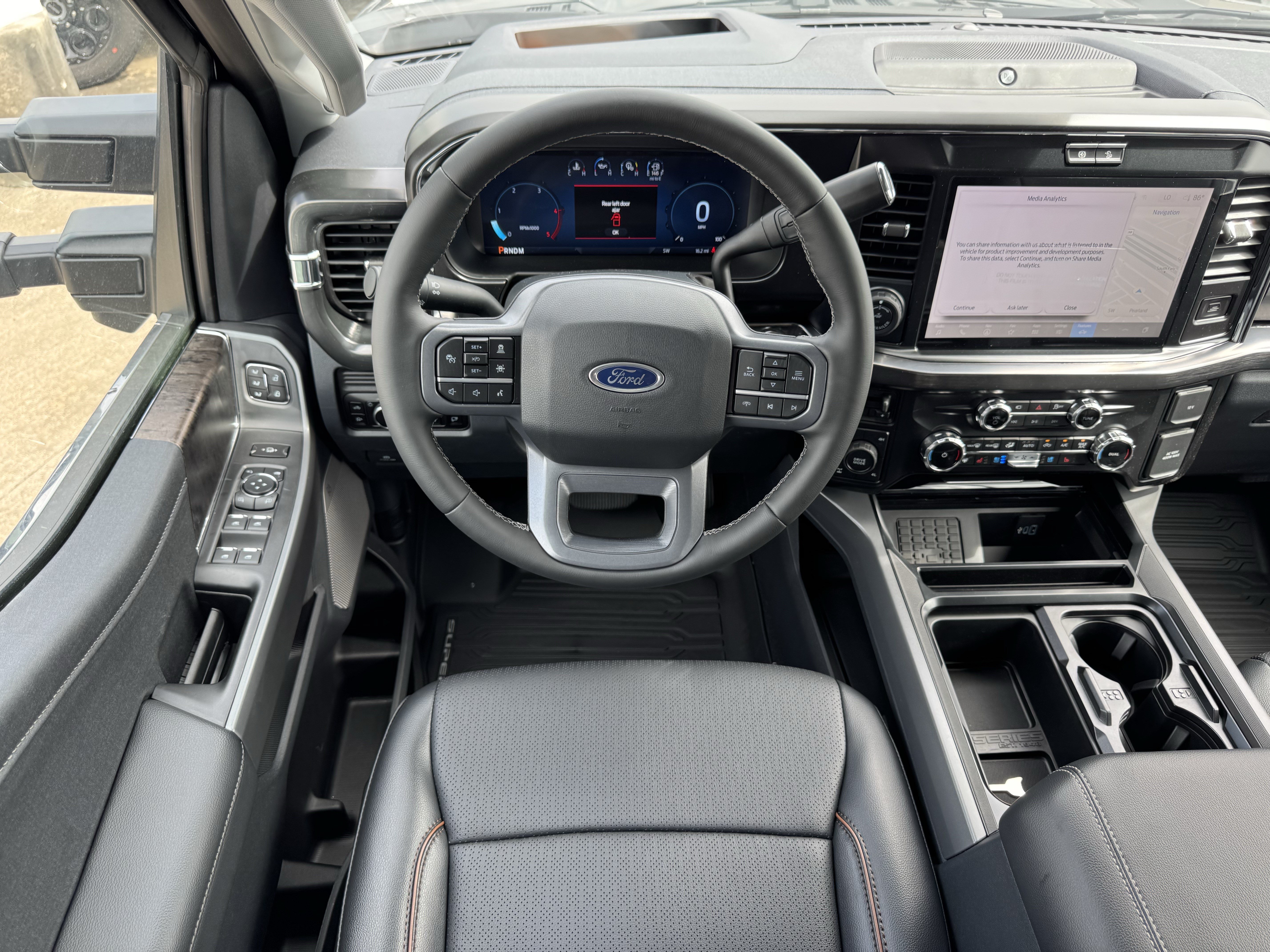 New 2026 Ford F250 Lariat w/ Lariat Ultimate Package AWD/4WD image 10