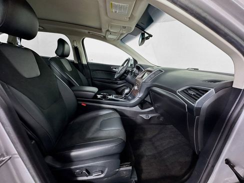 Used 2017 Ford Edge Sport w/ Technology Package image 31