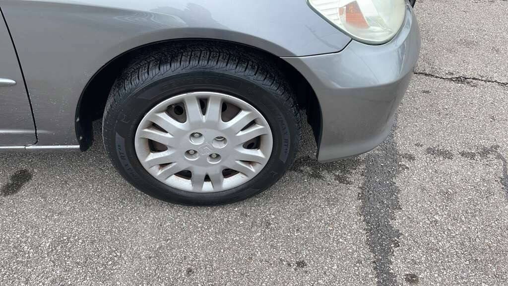 Used 2004 Honda Civic LX image 13