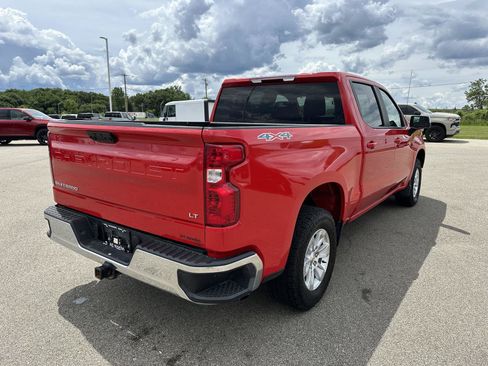 Used 2025 Chevrolet Silverado 1500 LT AWD/4WD image 6