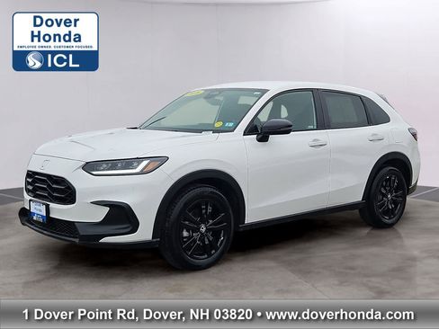 Certified 2026 Honda HR-V Sport image 1