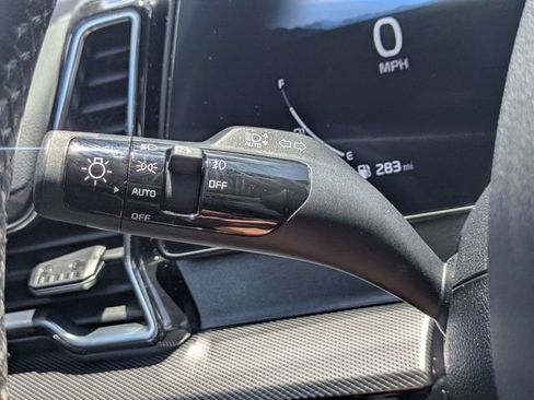 Used 2025 Kia Sportage SX FWD image 28