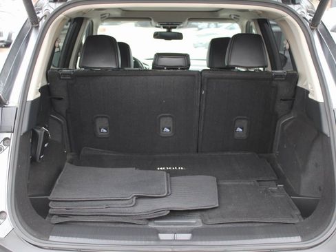 Used 2021 Nissan Rogue SL w/ Premium Package image 27