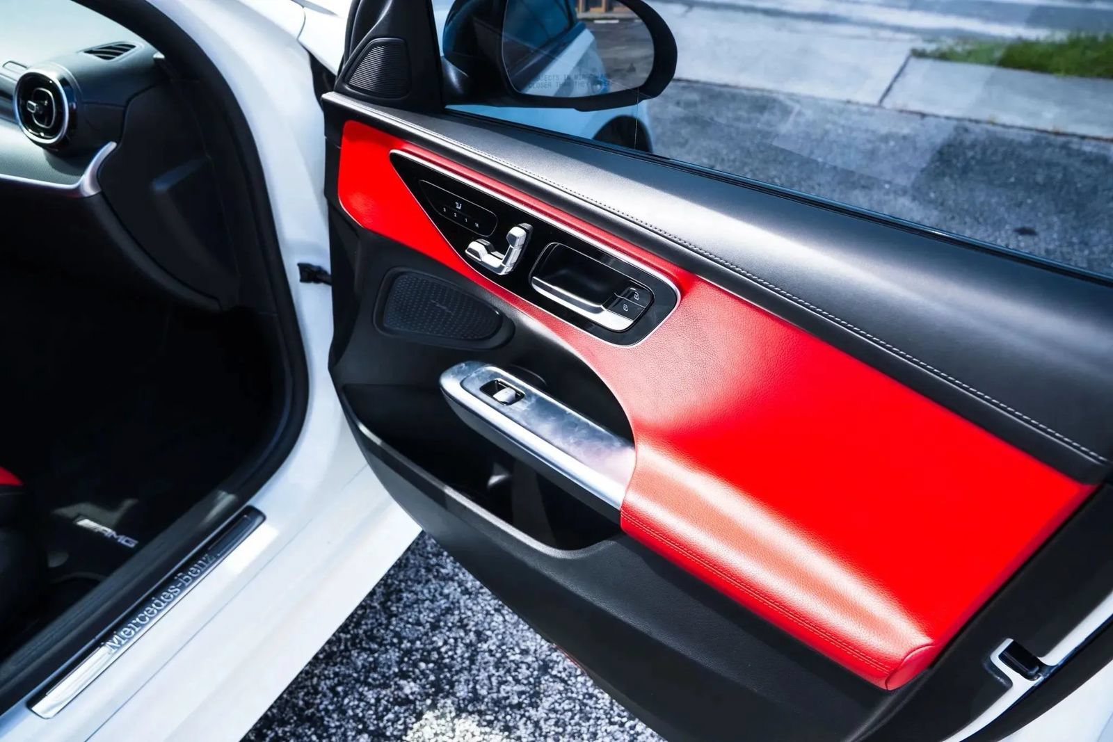 Used 2022 Mercedes-Benz C 300 Sedan image 23