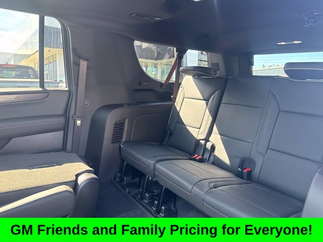 New 2026 GMC Yukon XL Elevation w/ Elevation Premium Package AWD/4WD image 17