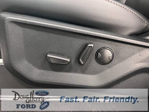 New 2025 Ford F350 Lariat w/ Lariat Ultimate Package image 27