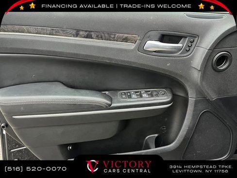 Used 2023 Chrysler 300 Touring L w/ Popular Equipment Group image 12