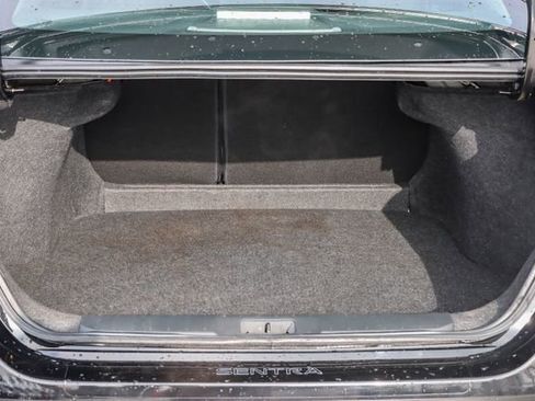 Used 2023 Nissan Sentra SR w/ SR Premium Package image 29