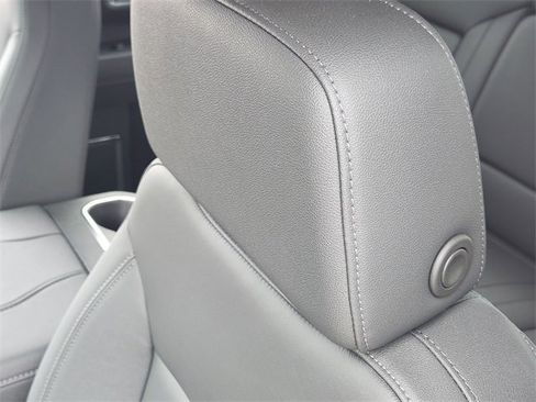 New 2025 Chevrolet Silverado 1500 RST w/ Z71 Off-Road Package image 13