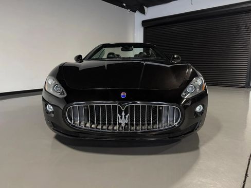 Used 2013 Maserati GranTurismo Convertible RWD image 2