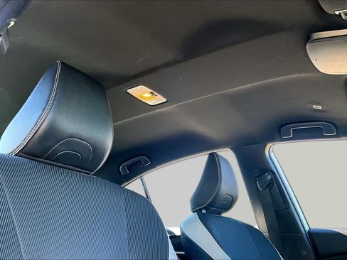 Certified 2025 Toyota Camry SE FWD image 13