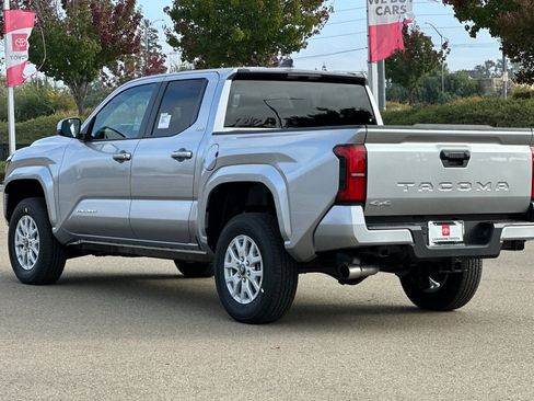 New 2026 Toyota Tacoma SR5 image 6
