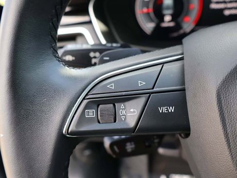 Used 2022 Audi A4 2.0T Premium Plus w/ Premium Plus Package image 47
