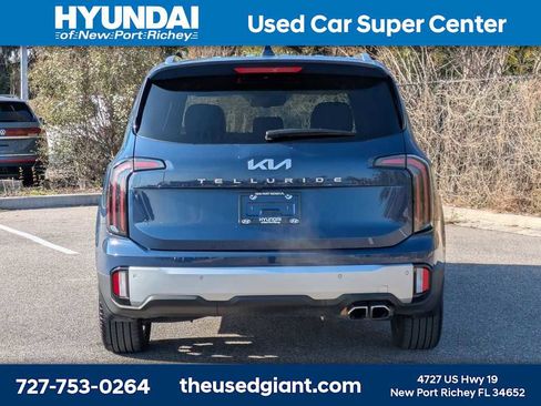 Used 2023 Kia Telluride EX image 4