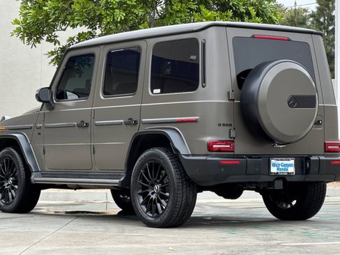 Used 2023 Mercedes-Benz G 550 image 3