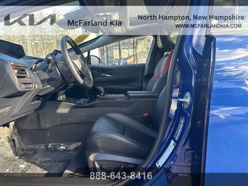 Used 2024 Toyota Prius Prime Premium image 10