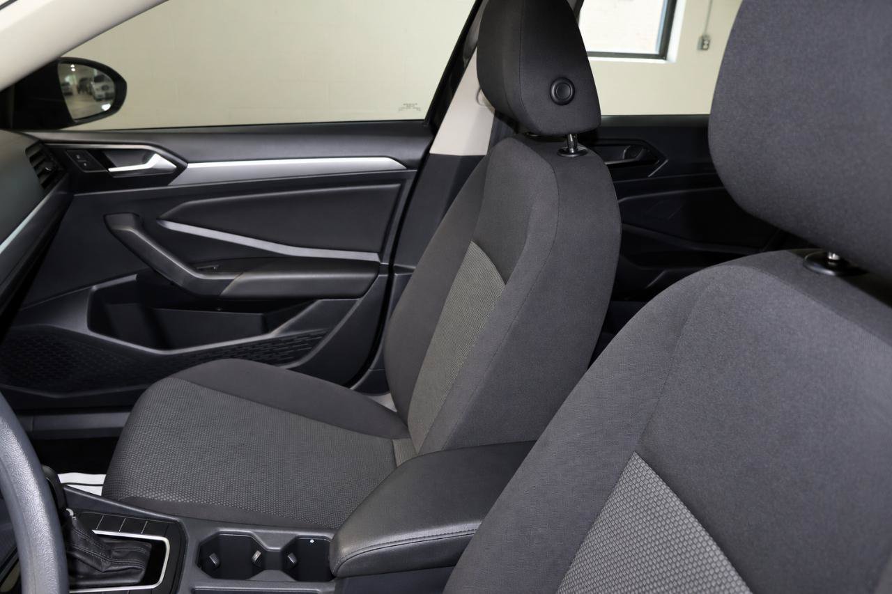 Used 2019 Volkswagen Jetta S w/ Driver Assistance Package FWD image 17