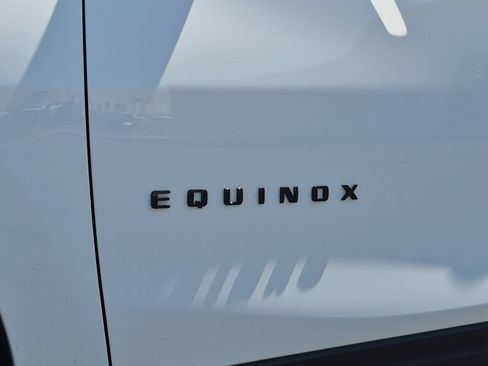 Certified 2024 Chevrolet Equinox LS w/ Sport Edition AWD/4WD image 32