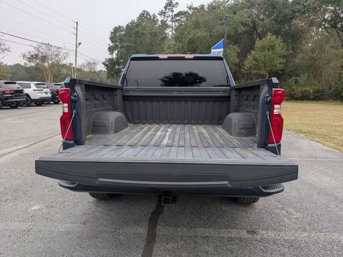 Used 2023 Chevrolet Silverado 1500 Custom image 26