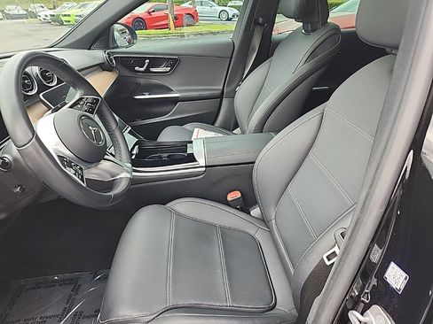 Used 2024 Mercedes-Benz C 300 Sedan image 18