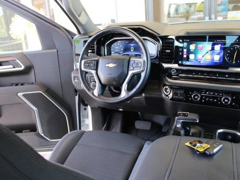 Used 2025 Chevrolet Silverado 1500 LT w/ LPO, Dark Essentials Package AWD/4WD image 14