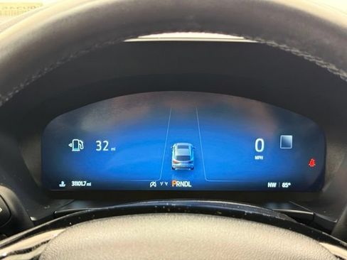 Used 2025 Ford Escape Platinum AWD/4WD image 36