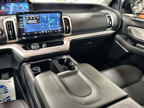 New 2026 Ford Expedition Max Active AWD/4WD image 28