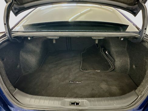 Used 2019 Nissan Altima 2.5 SR w/ SR Premium Package image 30