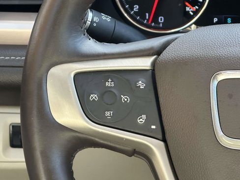 Used 2017 GMC Acadia Denali w/ Technology Package image 18