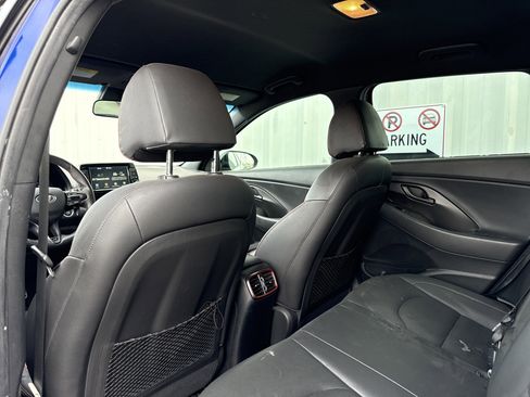 Used 2020 Hyundai Elantra GT N Line image 11