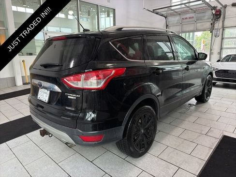 Used 2016 Ford Escape Titanium w/ Canadian Touring Package AWD/4WD image 5