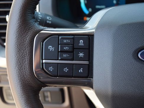 Used 2024 Ford F150 King Ranch AWD/4WD image 8