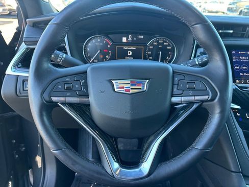 Used 2023 Cadillac XT6 Premium Luxury AWD/4WD image 18