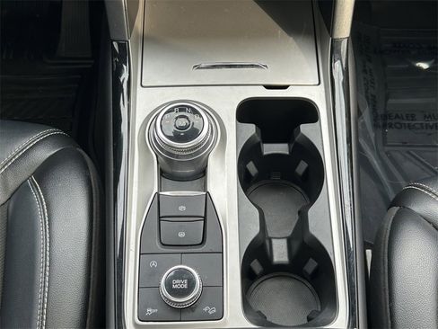 Used 2022 Ford Explorer ST image 22