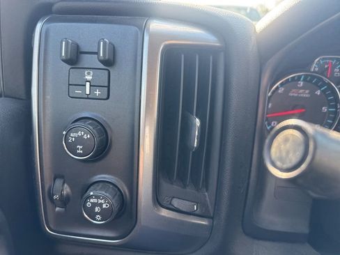 Used 2017 Chevrolet Silverado 1500 LT w/ All Star Edition image 23