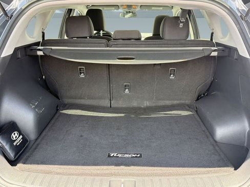 Used 2019 Hyundai Tucson SE AWD/4WD image 26