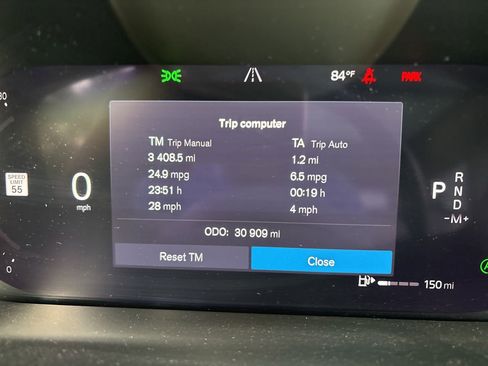 Used 2024 Volvo XC60 B5 Plus w/ Protection Package Premier AWD/4WD image 26