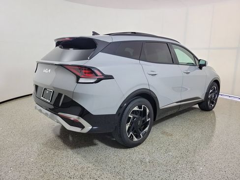 Used 2023 Kia Sportage SX FWD image 4