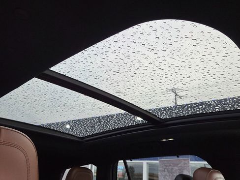 Used 2021 Lincoln Aviator Reserve w/ Equipment Group 201A image 23