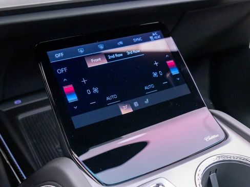 New 2026 Cadillac Vistiq Sport AWD/4WD image 29