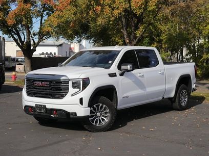 Used 2023 GMC Sierra 1500 AT4 w/ Technology Package