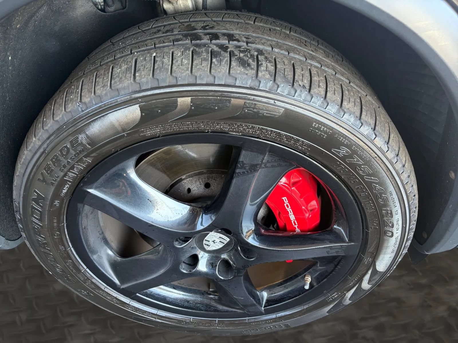 Used 2013 Porsche Cayenne Turbo AWD/4WD image 39