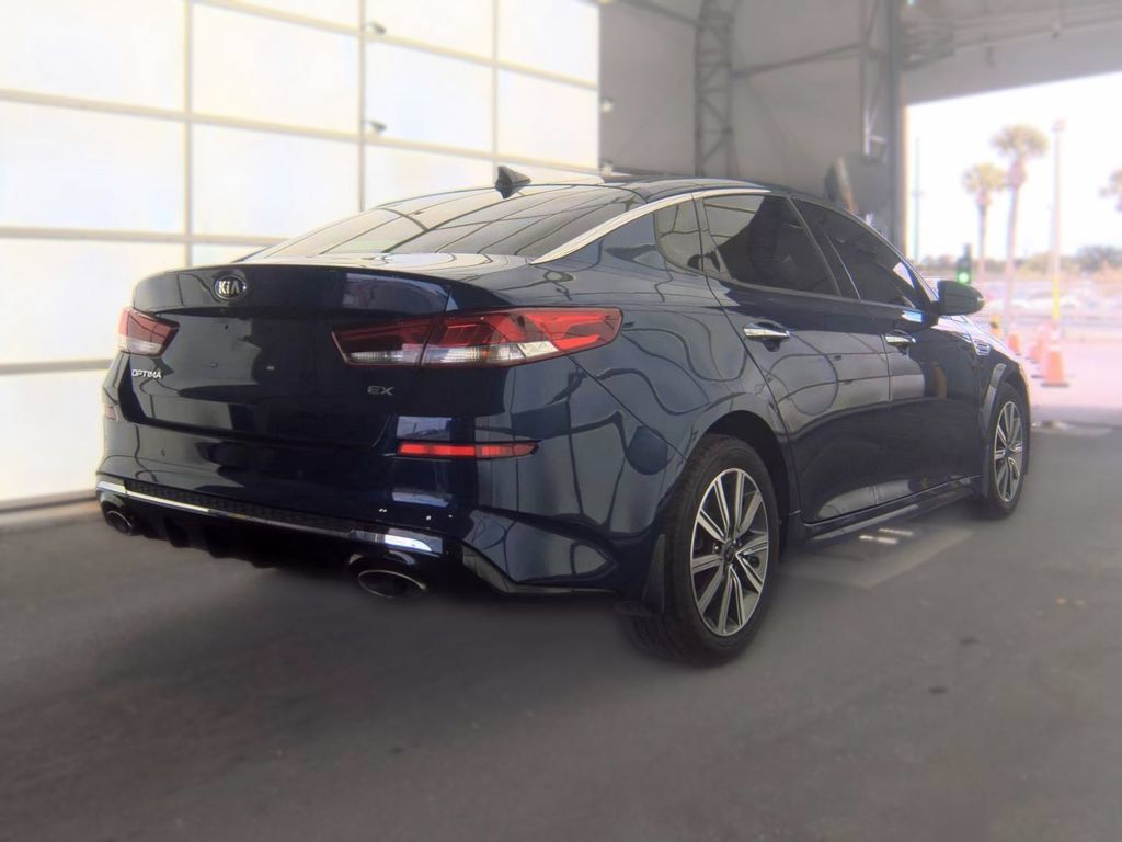 Used 2020 Kia Optima Premium FWD image 2