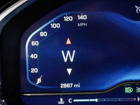 Used 2025 Chevrolet Silverado 3500 LT w/ Convenience Package image 23