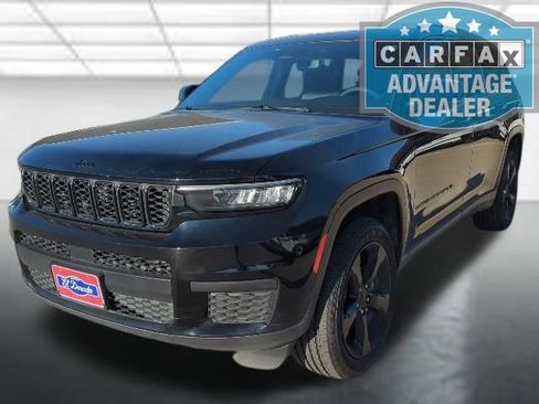 Used 2023 Jeep Grand Cherokee L Altitude image 28