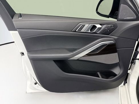 Used 2025 BMW X6 xDrive40i image 23