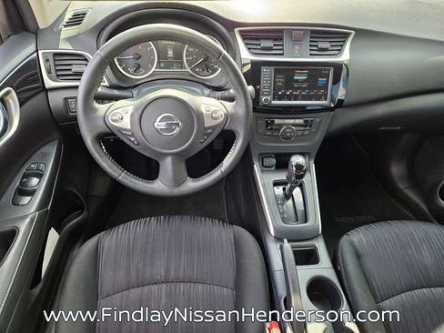 Used 2019 Nissan Sentra SV FWD image 12