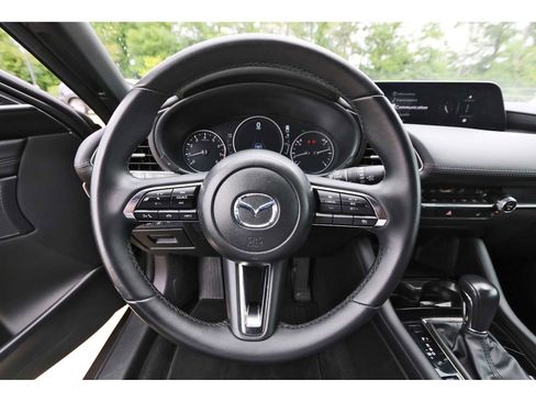 Used 2025 MAZDA MAZDA3 s FWD image 13