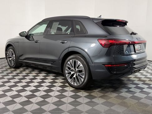 Used 2024 Audi Q8 e-tron Premium Plus AWD/4WD image 2